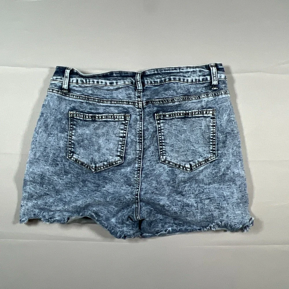 Bamboo Denim Cut Off Shorts Women 13-14 Blue Cotton Floral Embroidered Acid Wash